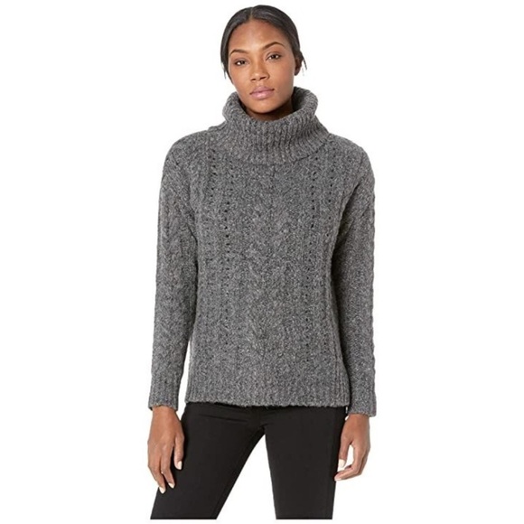 SMARTWOOL Women's Moon Ridge Boyfriend
Chunky Cable Knit Sweater- Size medium - Picture 1 of 9